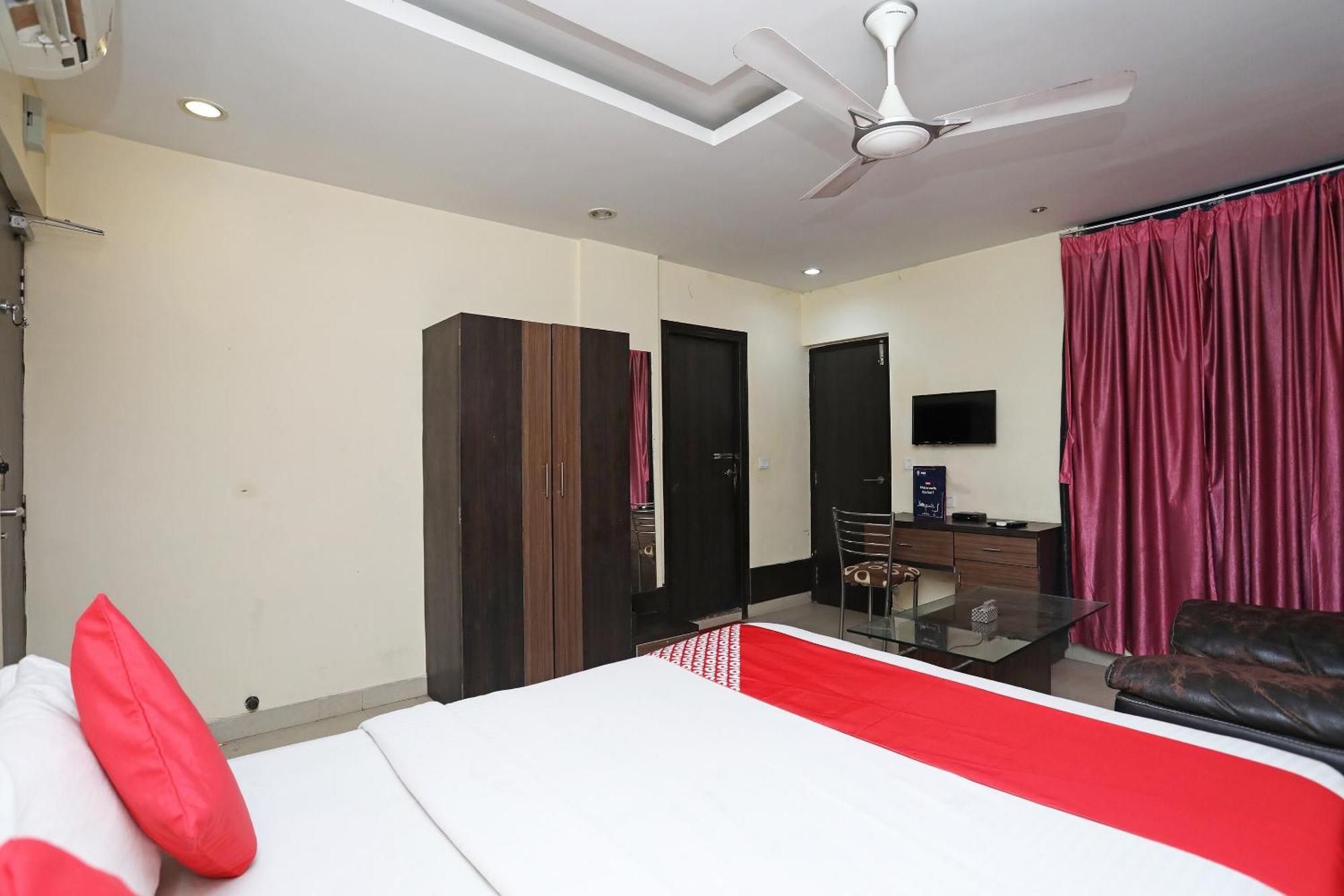 Collection O River Bay Resort Diamond Harbour Exterior foto
