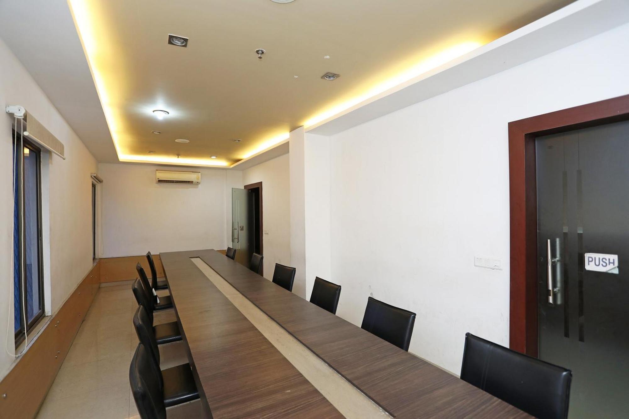 Collection O River Bay Resort Diamond Harbour Exterior foto